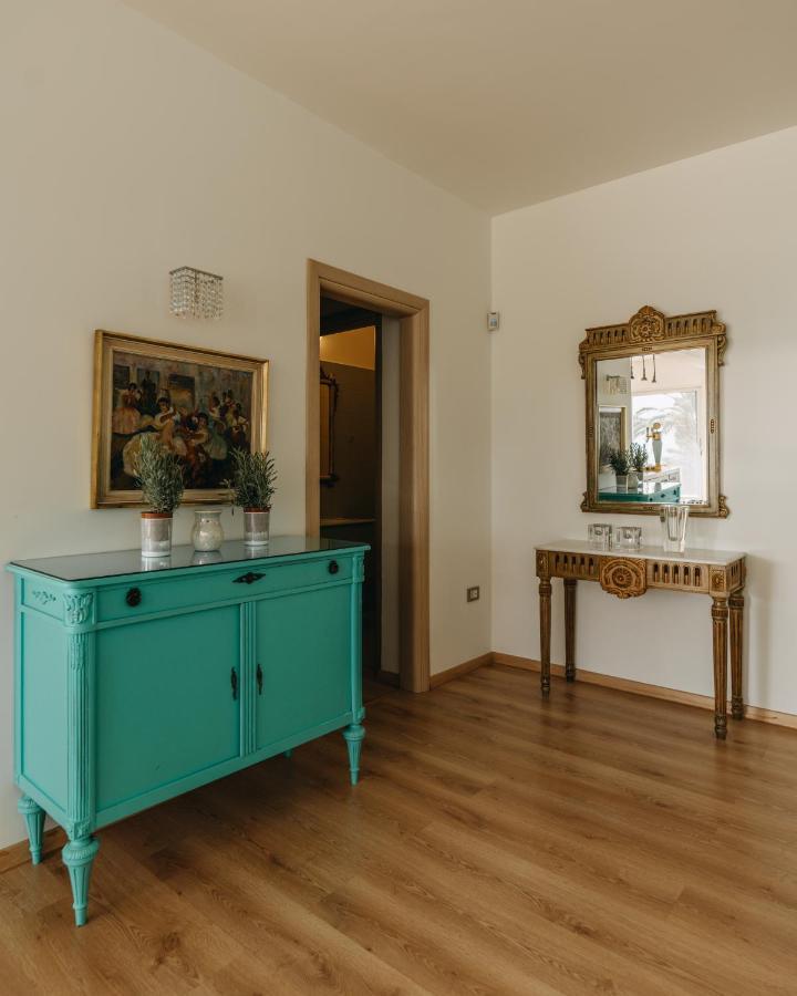 Crystal Villa Патра Экстерьер фото