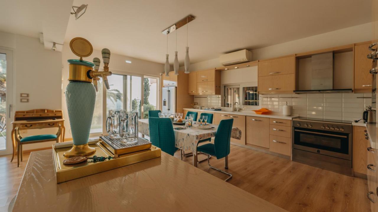 Crystal Villa Патра Экстерьер фото